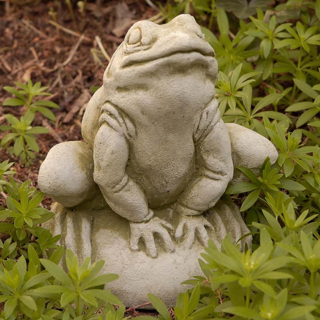 Cement Frankie The Frog