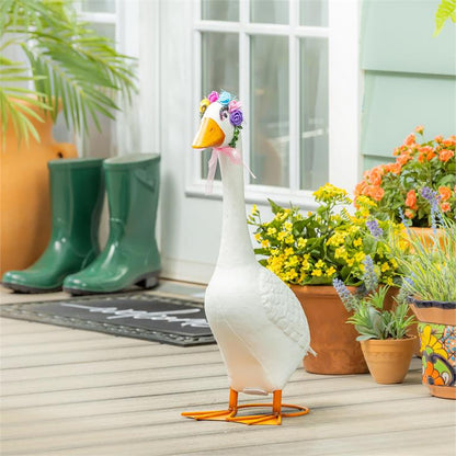 Giddy The Goose Accessory Set, Goose Lashes