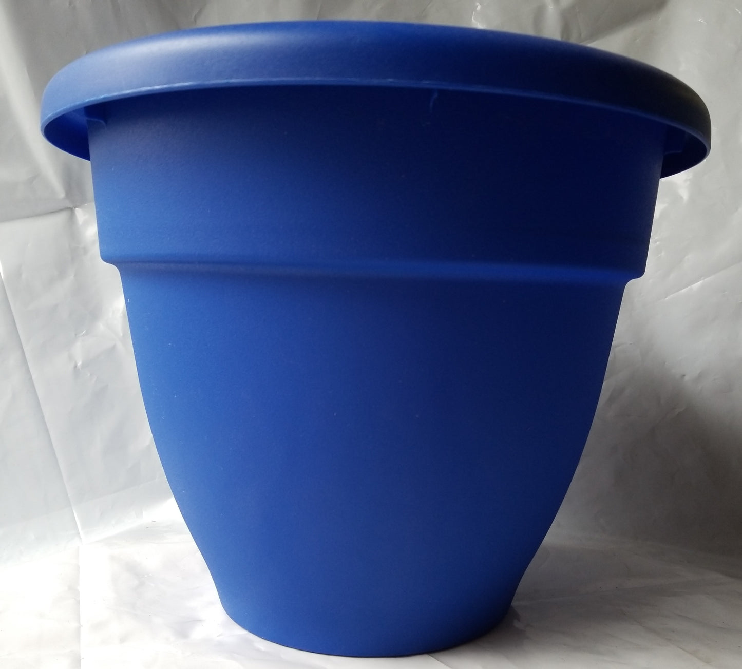 Planter, Caribbean Plastic